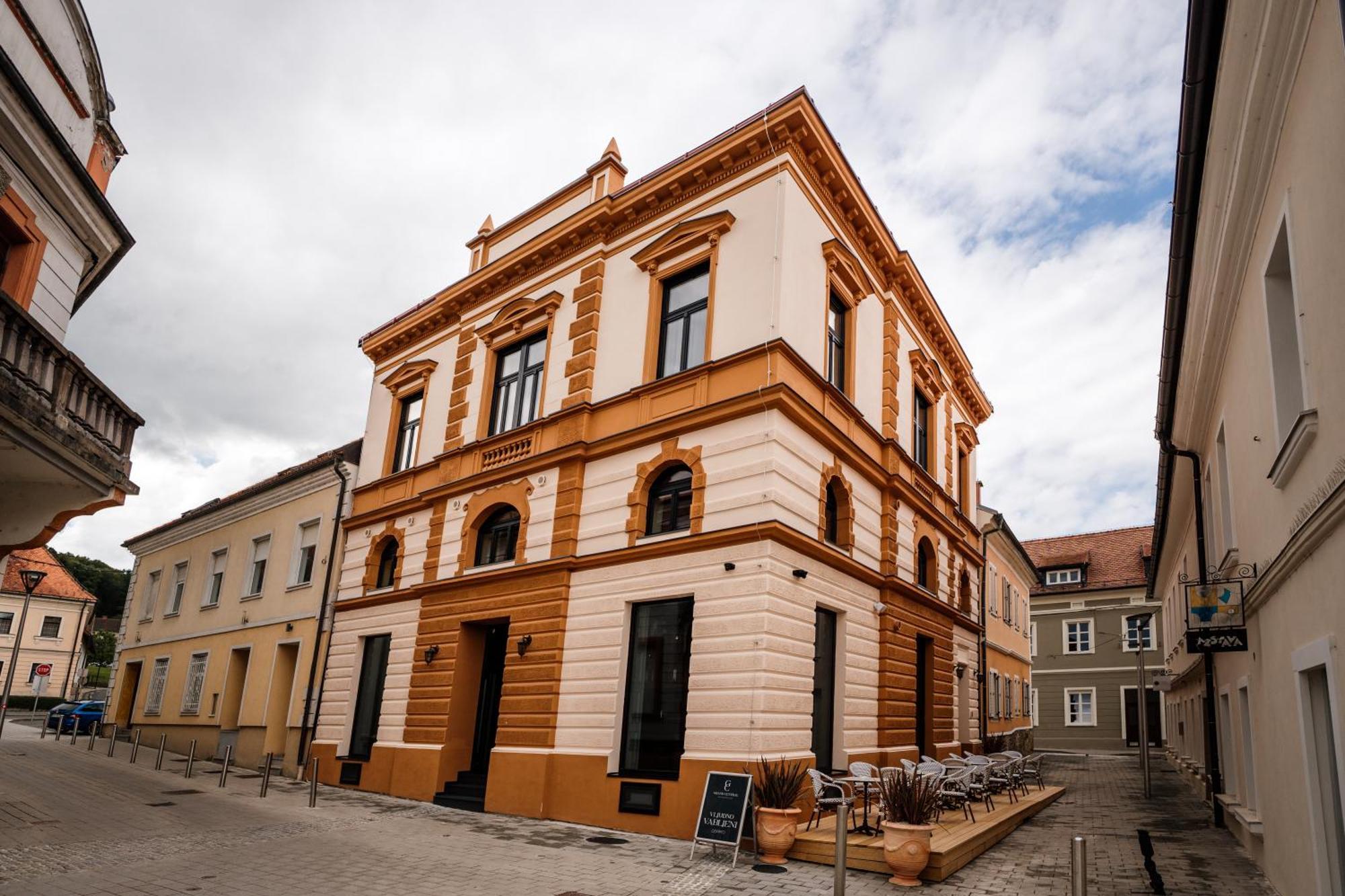 Grand Central Ljutomer Exterior photo